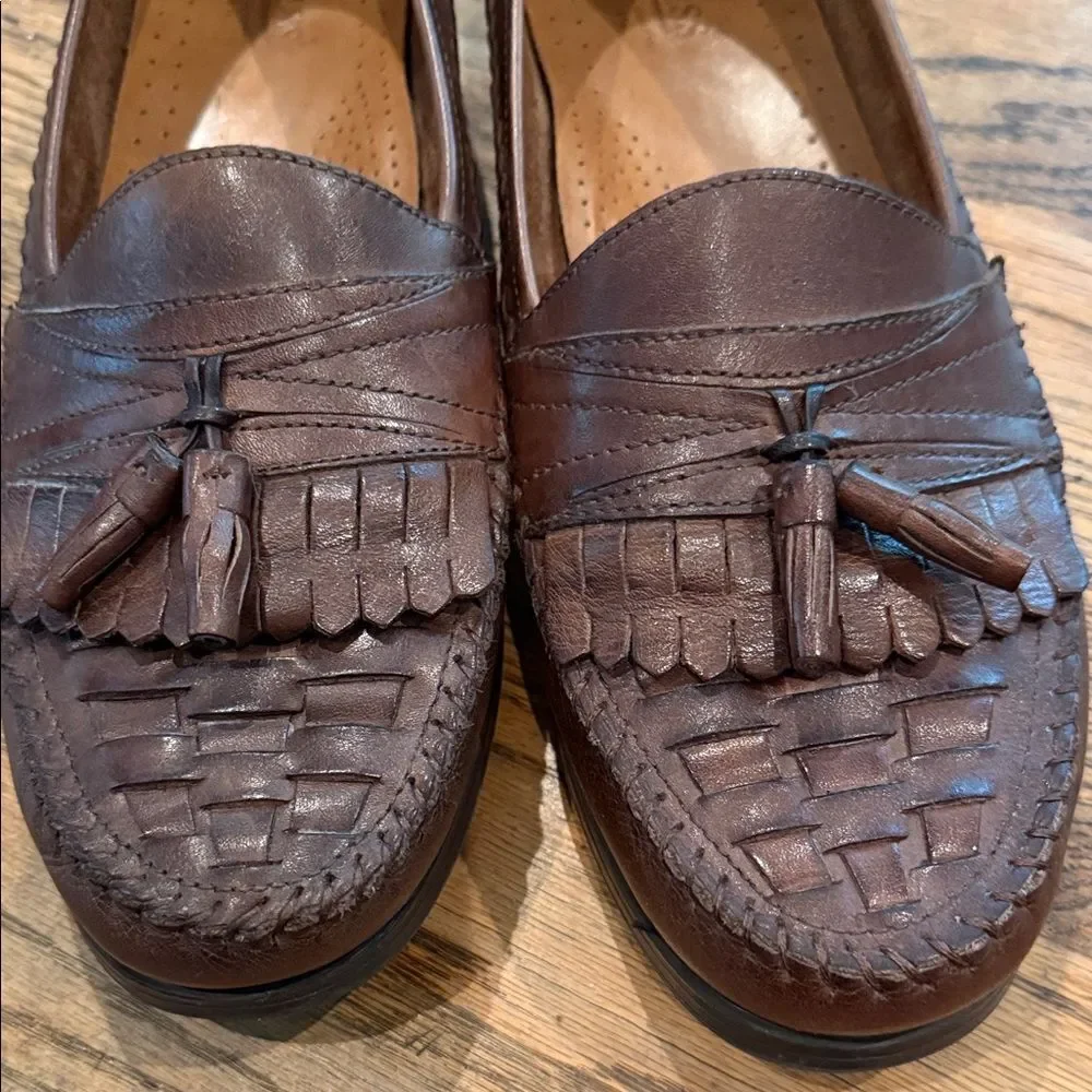 Bass Men's Tan Leather Slip-On Loafers